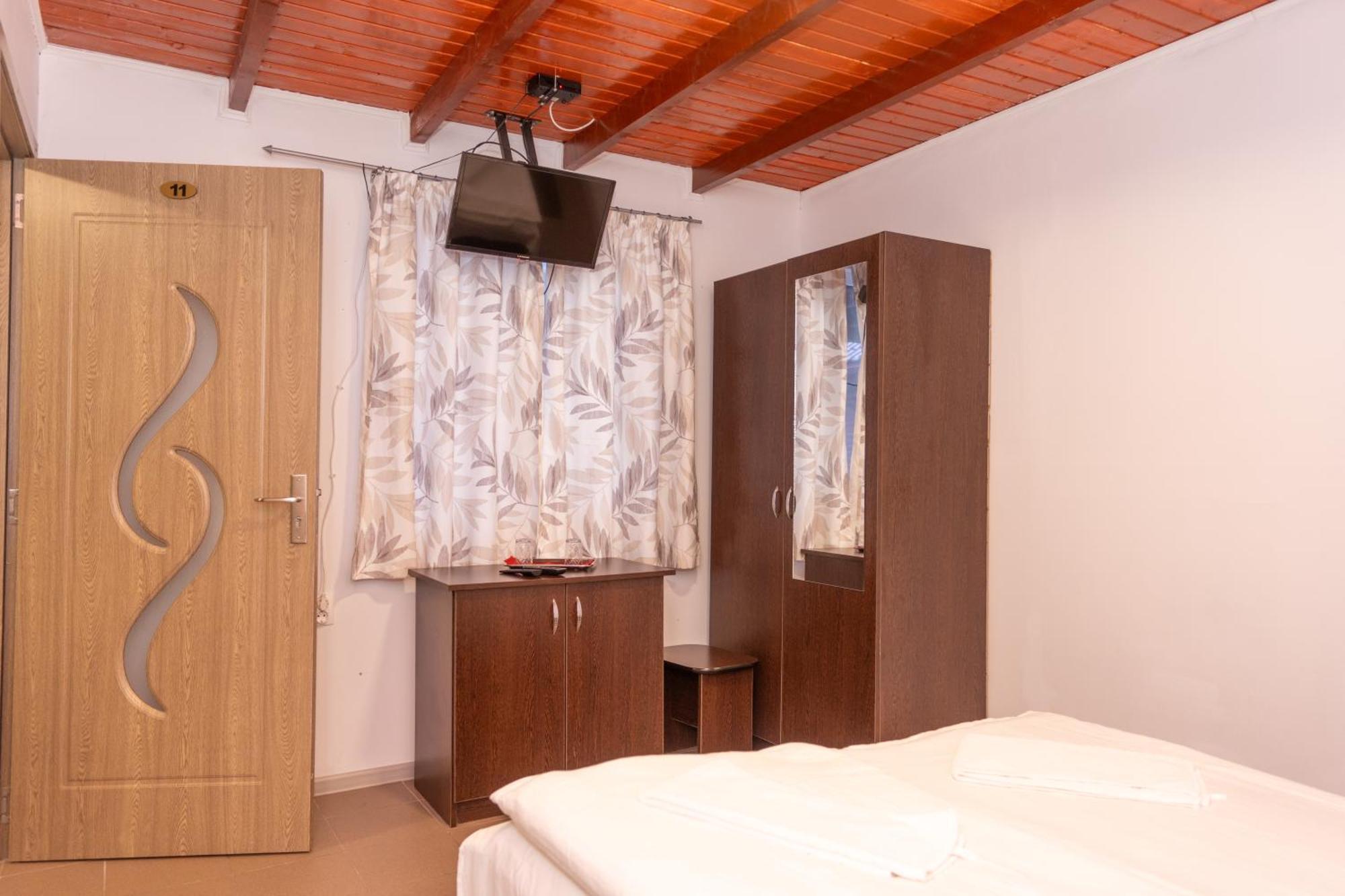 Vila Bradul Lacu Rosu Ngoại thất bức ảnh