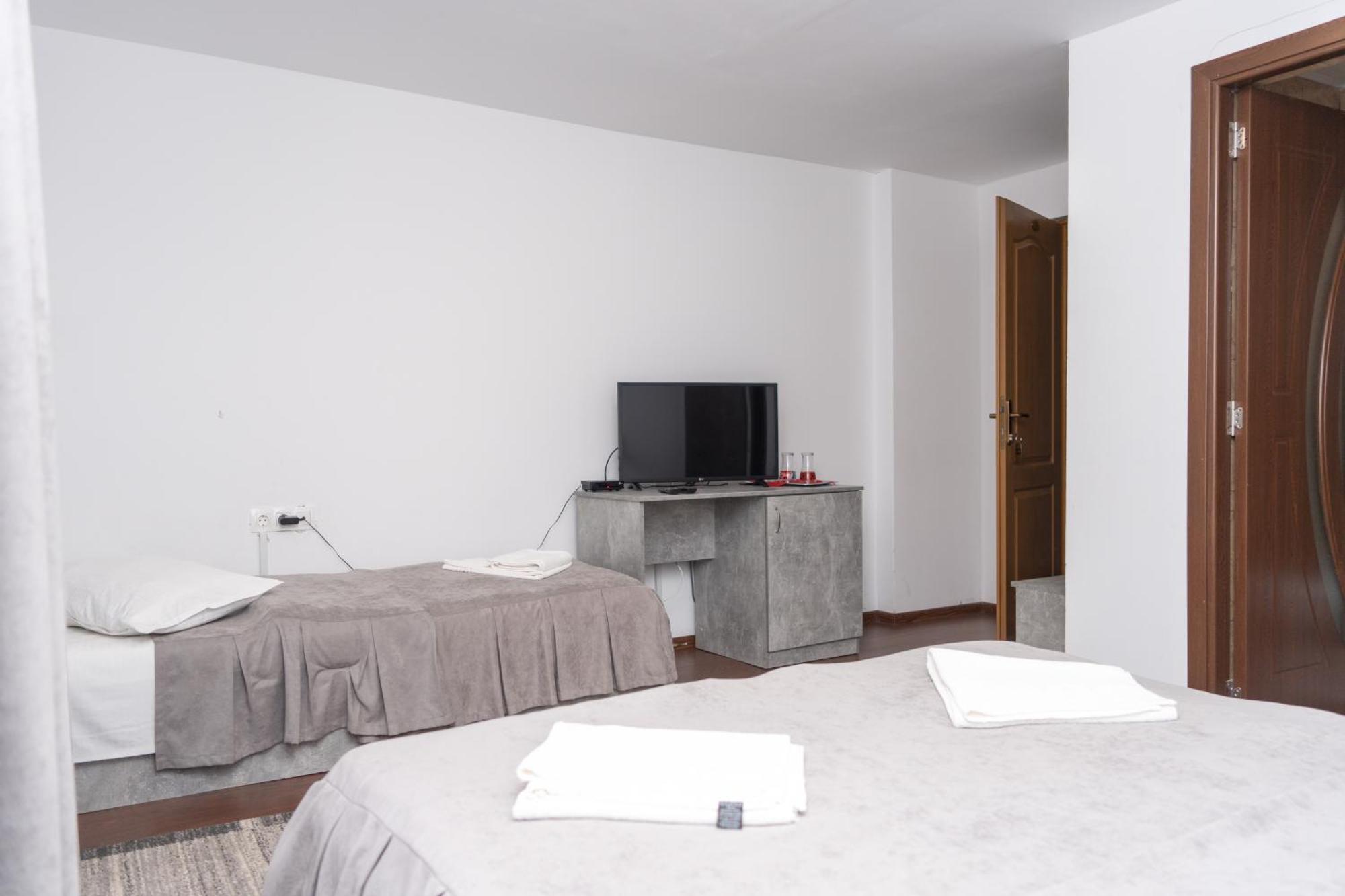 Vila Bradul Lacu Rosu Ngoại thất bức ảnh